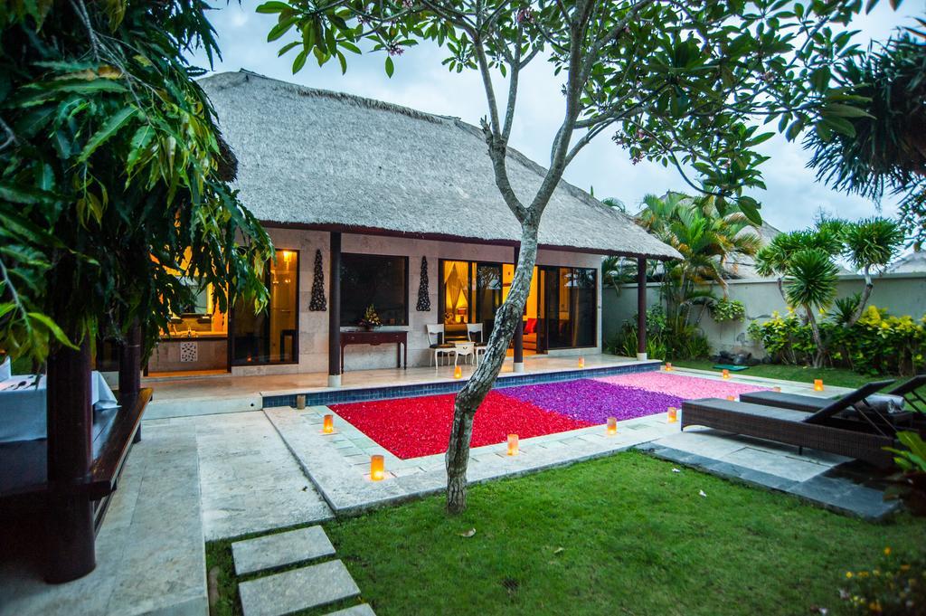 Hillstone Uluwatu Villa Унґасан Екстер'єр фото