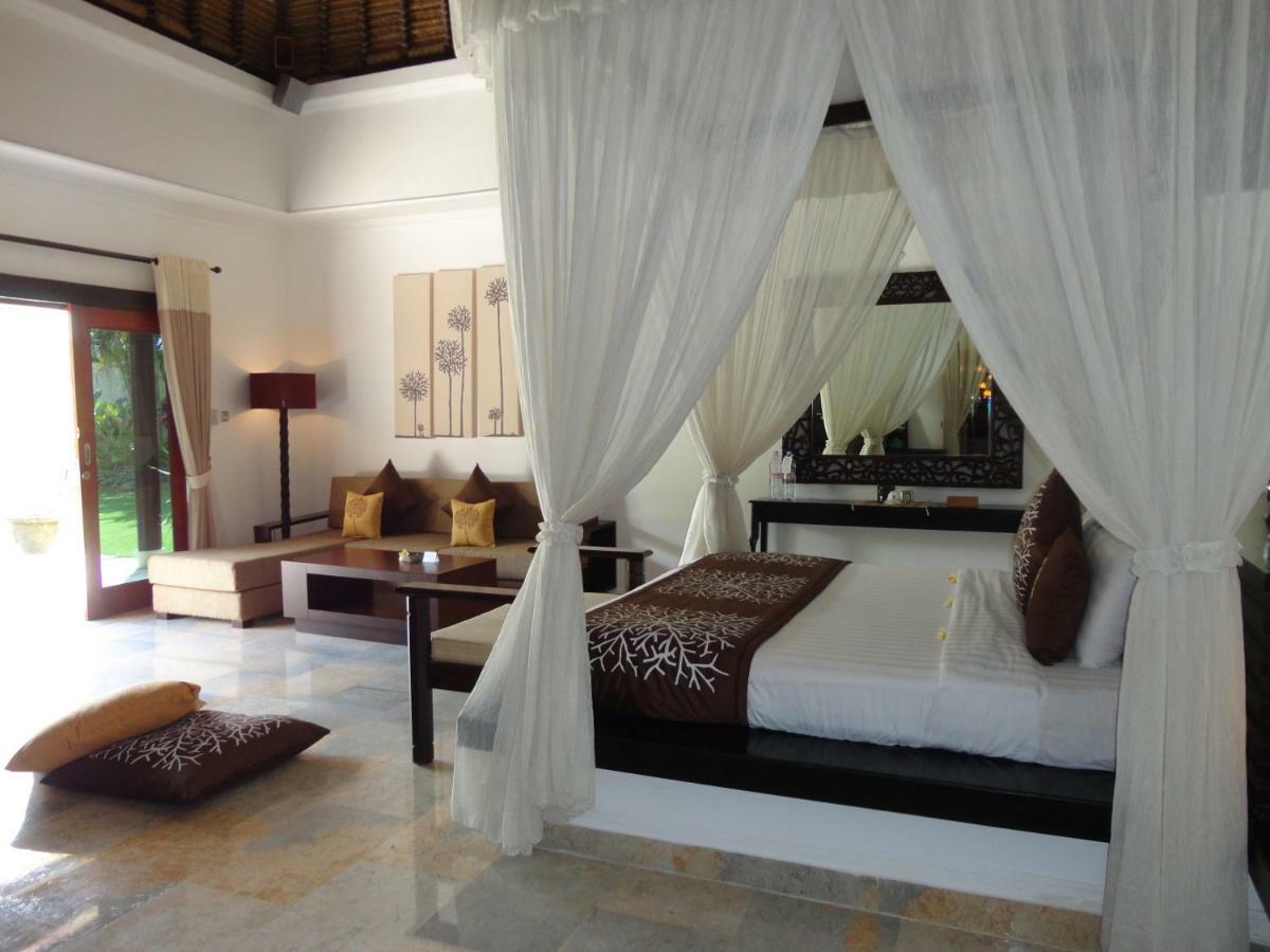 Hillstone Uluwatu Villa Унґасан Екстер'єр фото